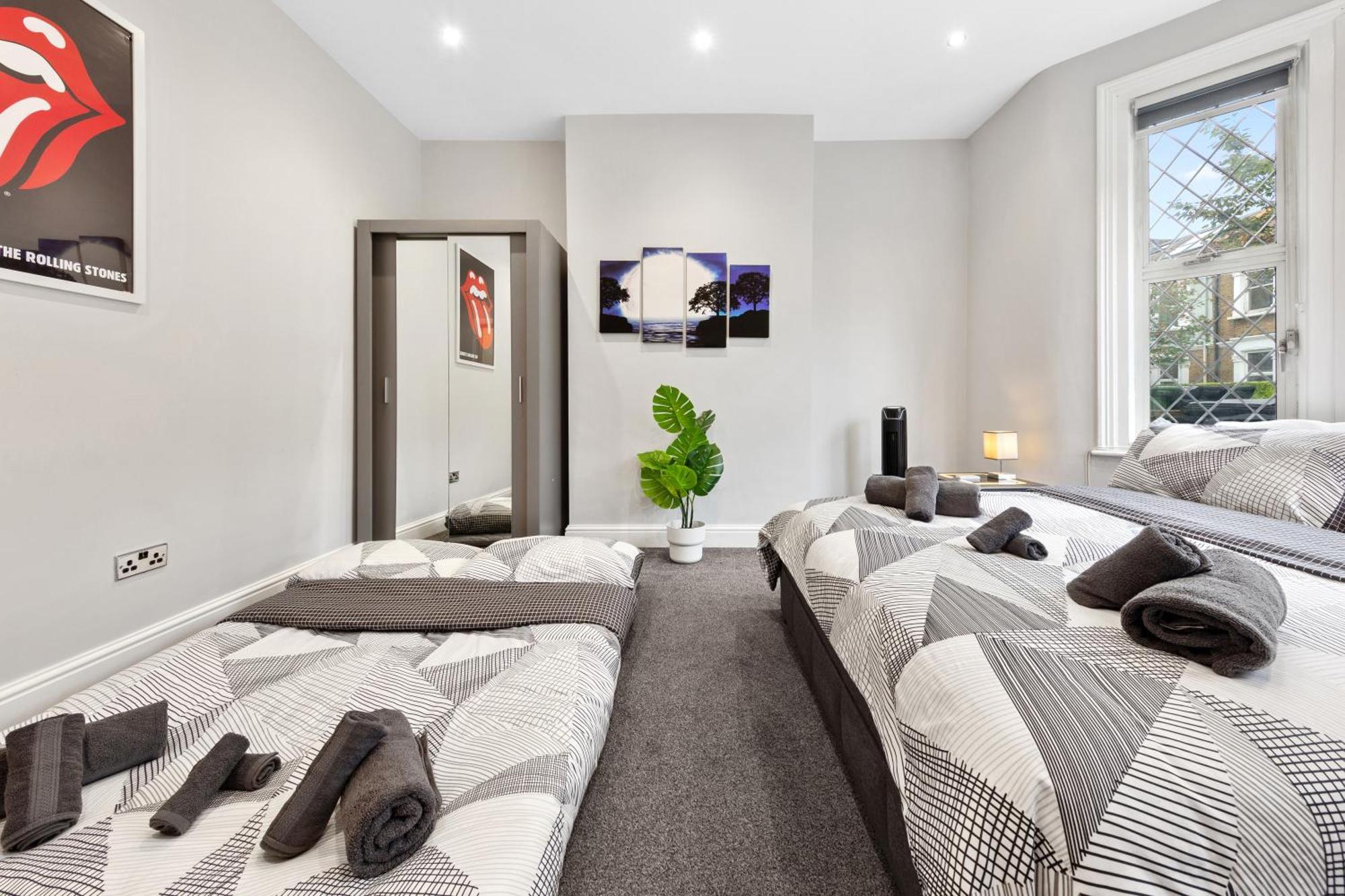 Modern In Shepherds Bush, Near Westfield Londres
